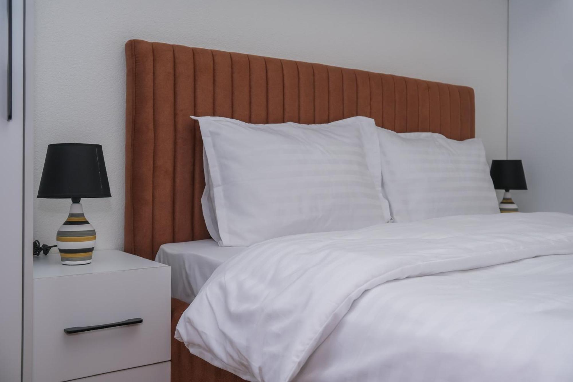 Nest Apartments Gjakova Экстерьер фото